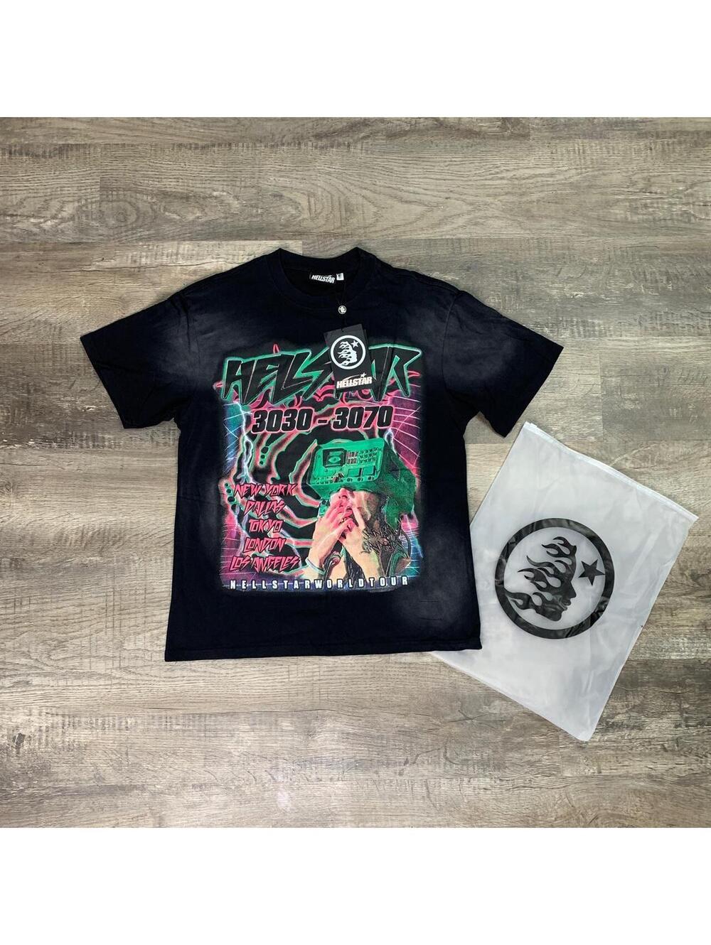 Hellstar Graphic T-Shirt Black | Small